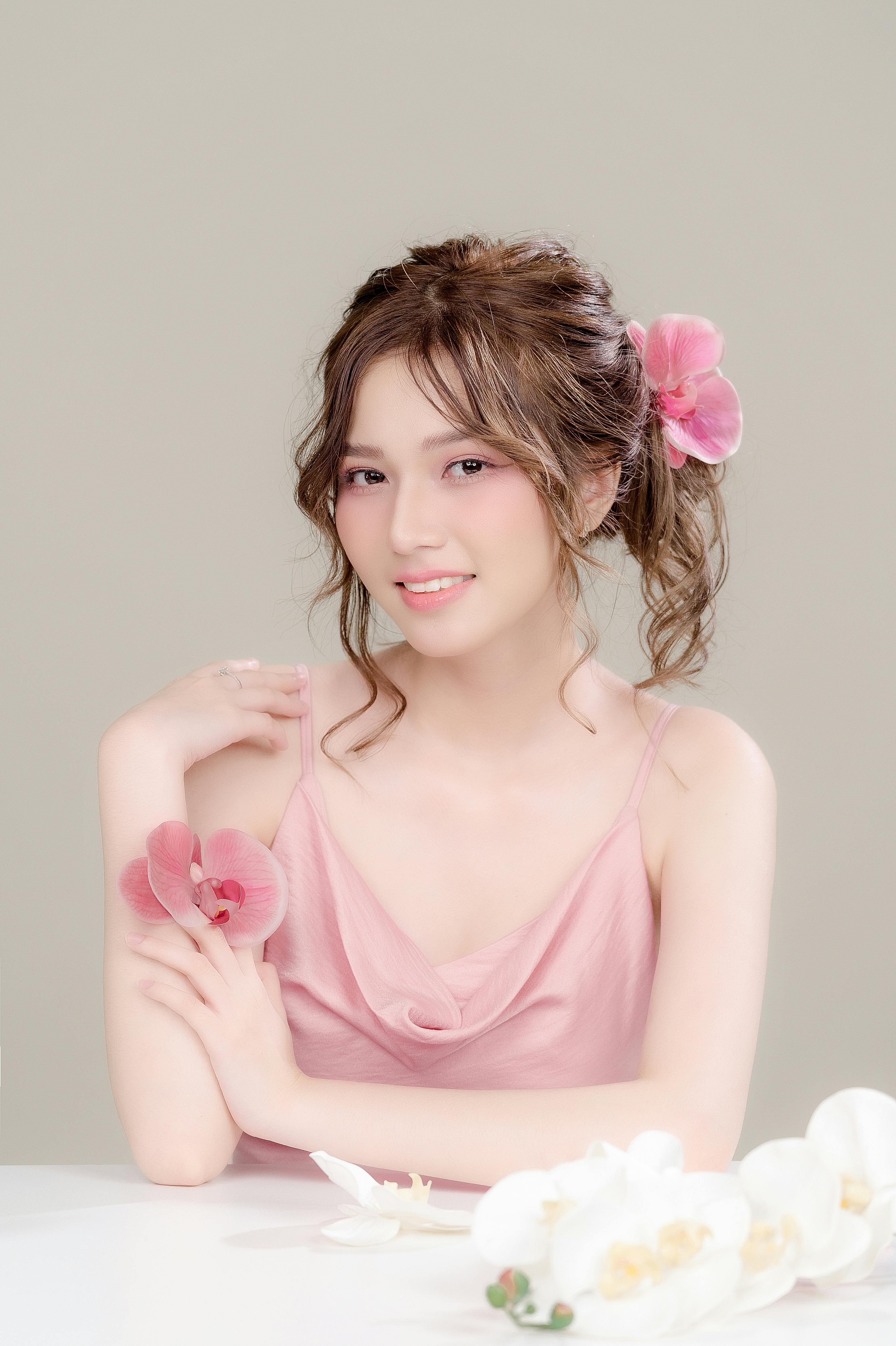 片单封面图：悬疑氛围与城市街灯